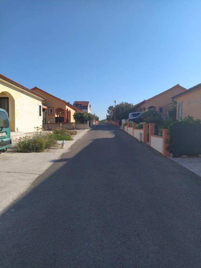 Apartmani Ruza Вир Экстерьер фото